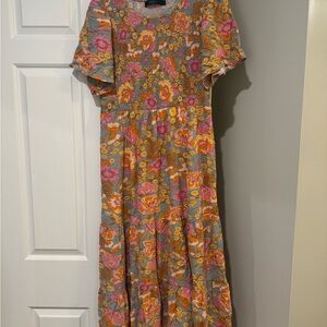 Floral Elegance Maxi Dress in Pink and Orange